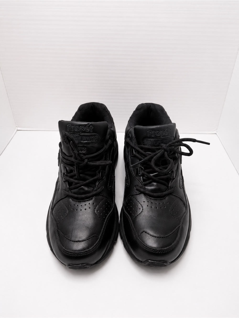 Propet Women Black Leather Athletic Walk Sneakers Size 8